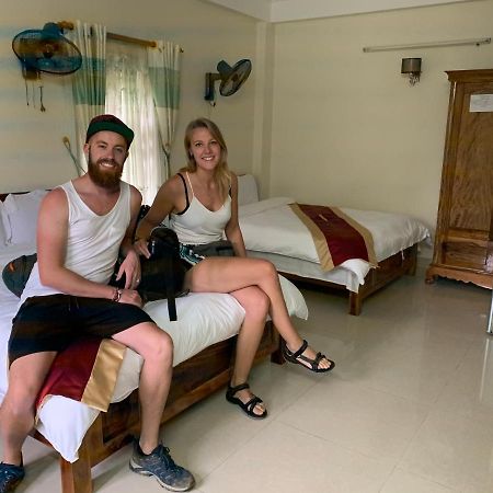 Hoang Ngoc Hotel Dong Khe Sau Eksteriør billede