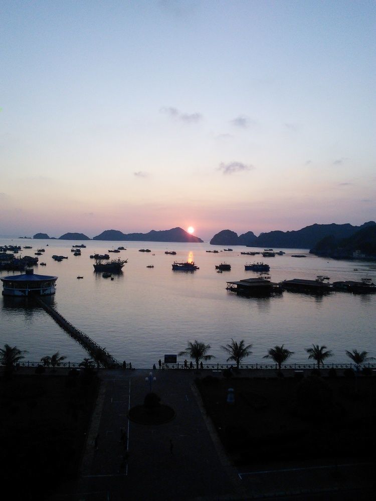 Hoang Ngoc Hotel Dong Khe Sau Eksteriør billede
