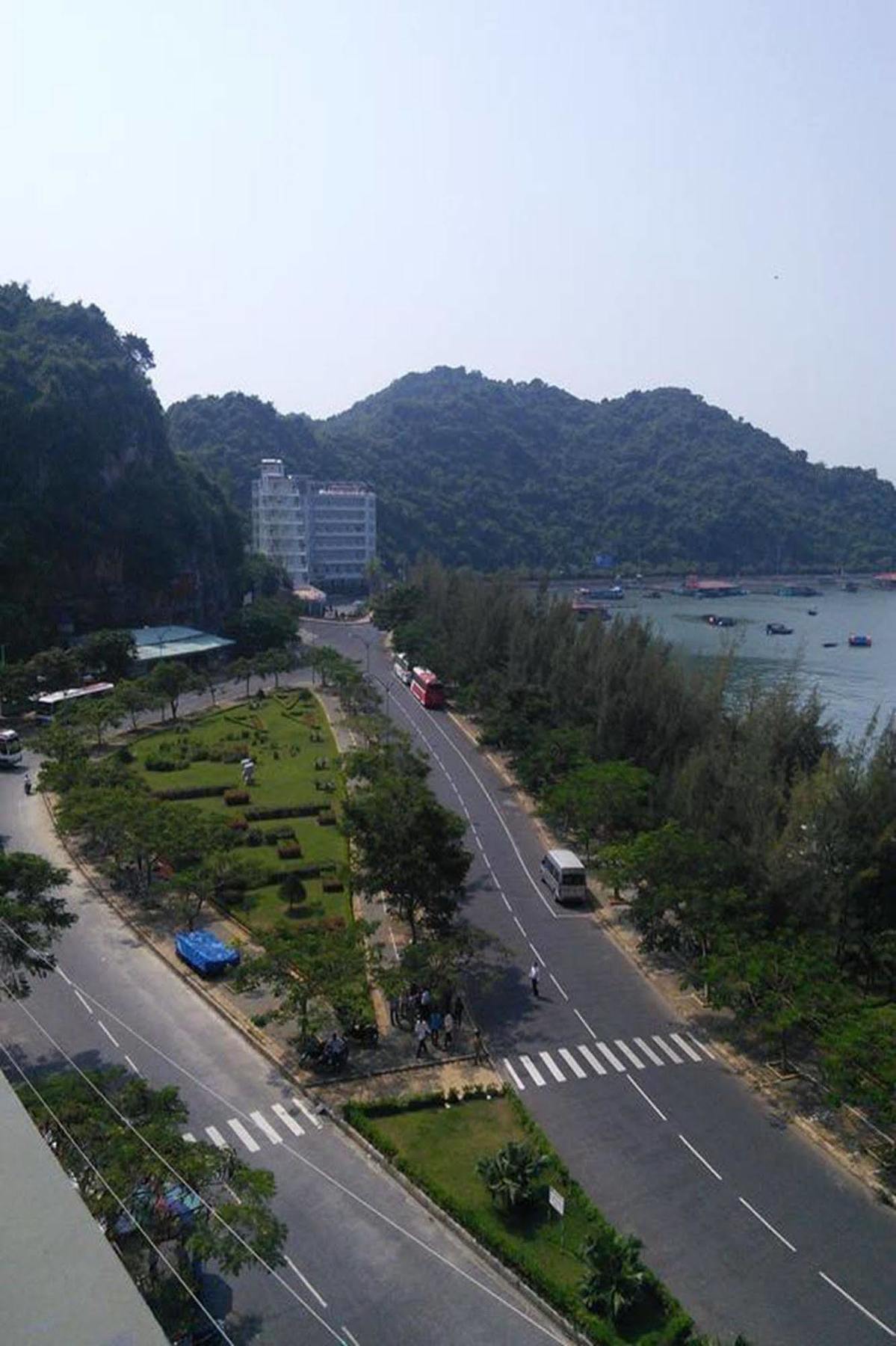 Hoang Ngoc Hotel Dong Khe Sau Eksteriør billede