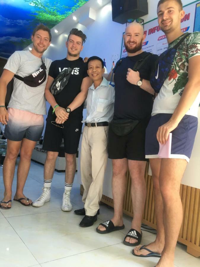 Hoang Ngoc Hotel Dong Khe Sau Eksteriør billede