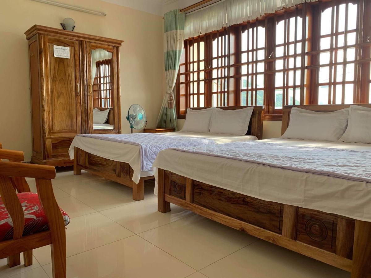 Hoang Ngoc Hotel Dong Khe Sau Eksteriør billede