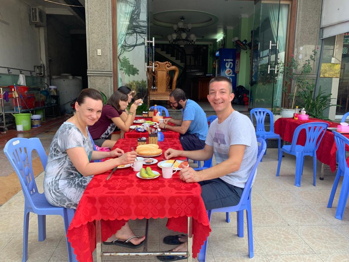 Hoang Ngoc Hotel Dong Khe Sau Eksteriør billede