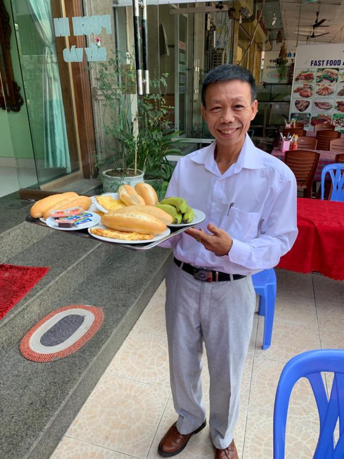 Hoang Ngoc Hotel Dong Khe Sau Eksteriør billede