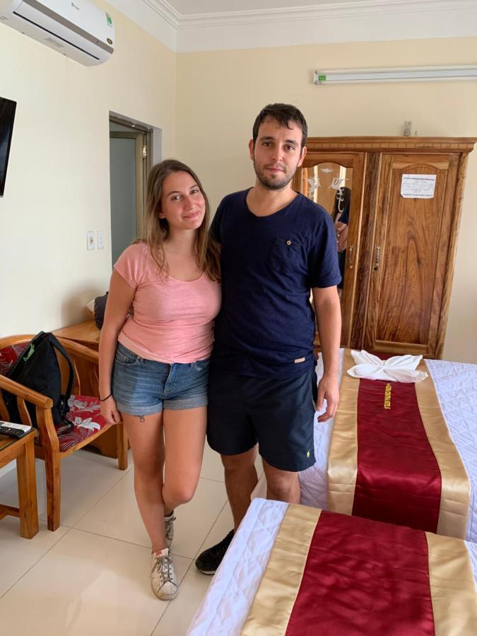 Hoang Ngoc Hotel Dong Khe Sau Eksteriør billede