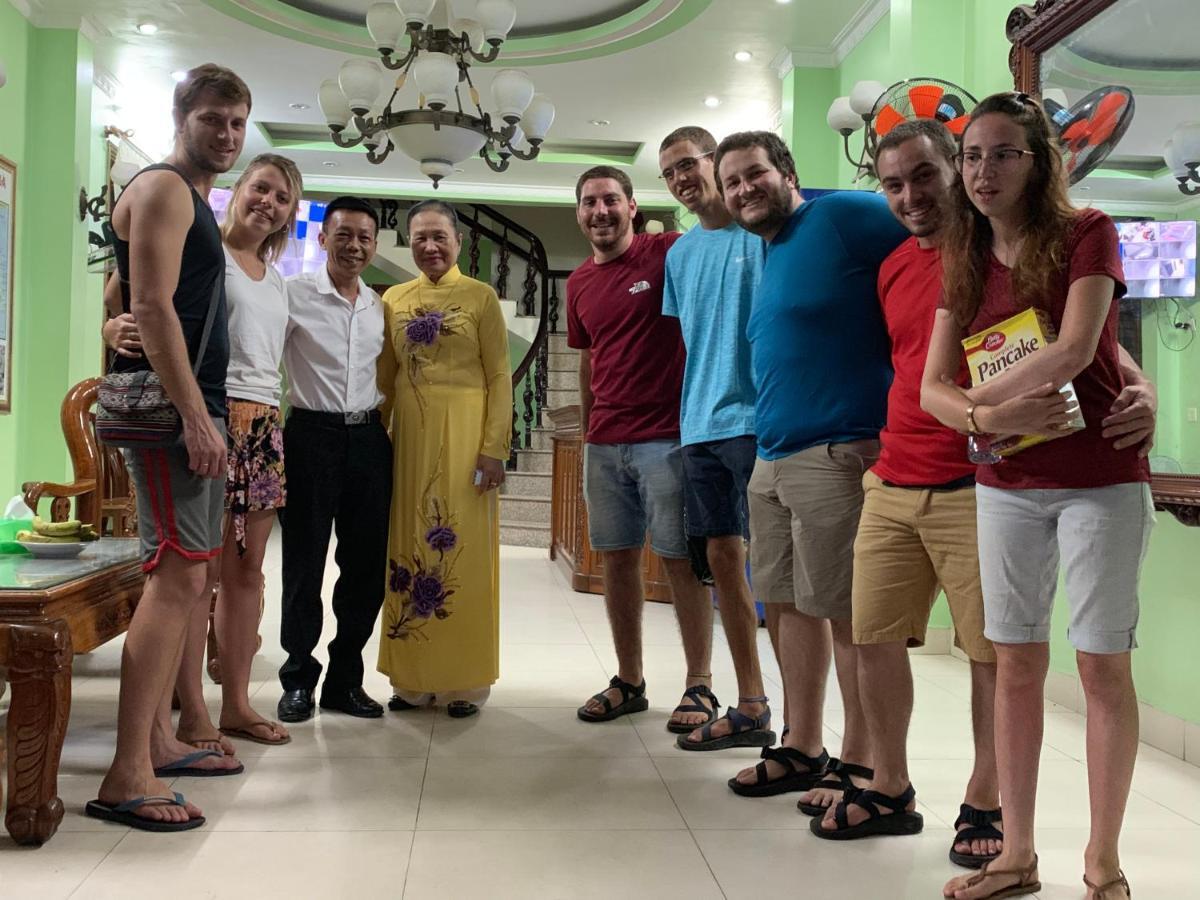 Hoang Ngoc Hotel Dong Khe Sau Eksteriør billede